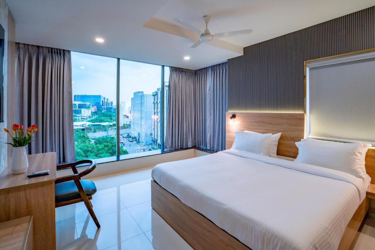 Harvey'S Hotels Hyderabad Exterior photo